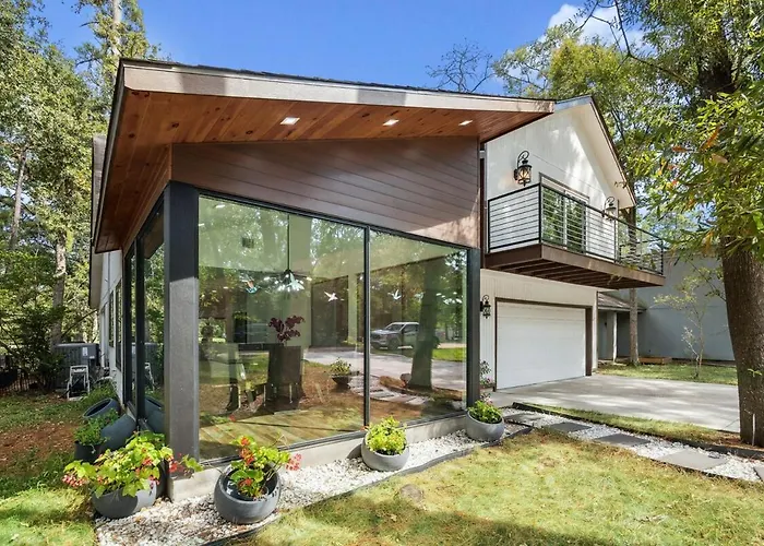 Luxury House In The Woodlands