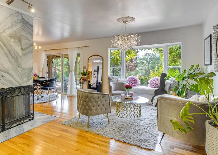 Work & Relax! Updated Walnut Creek Home W/ Office
