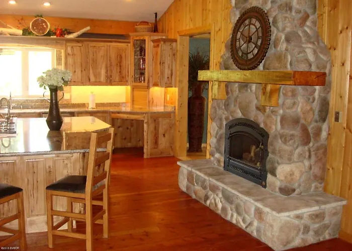 Cozy Lodge Rental Near Bitterroot Valley, Montana