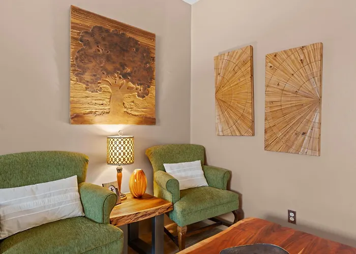 Star Ranch Lodging