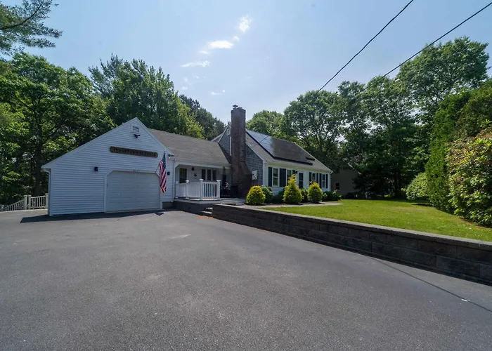 Falmouth Beach House: Bbq Bikes Family Fun & More