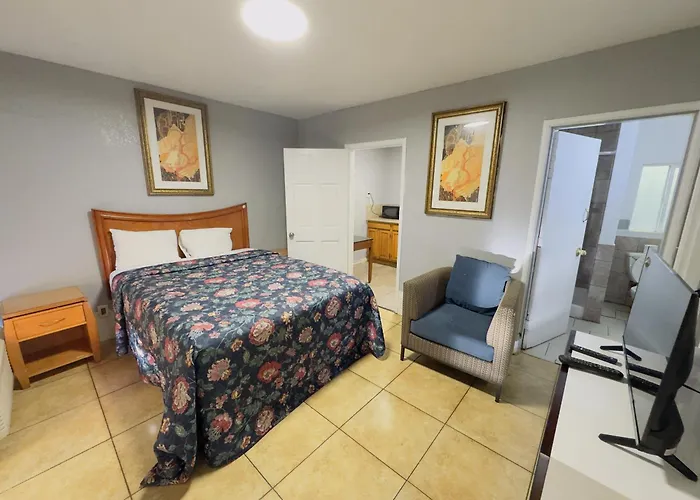 Parklane Motel