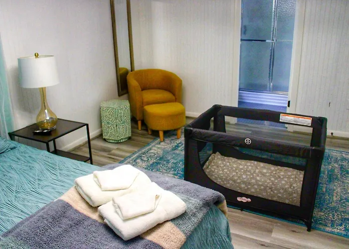 4Br House Mins To Downtown Annapolis With Firepit, Basement Bar, & Sleeps 12