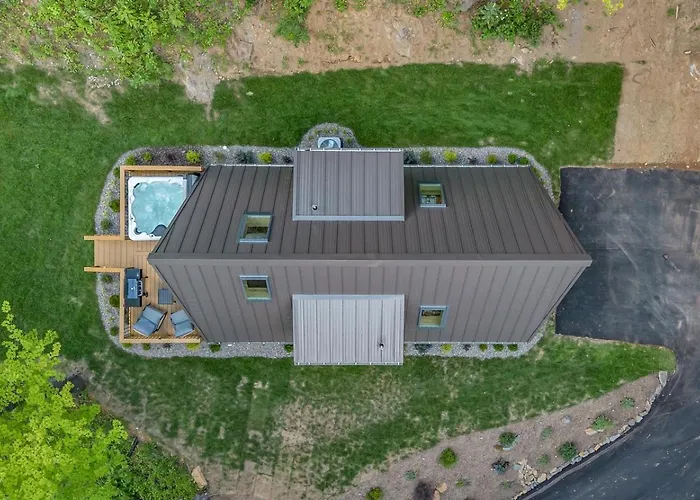 A-Frame - Hot Tub - 5-Min Walk To Downtown