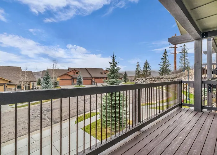 Black Rock Ridge Private Hot Tub & Views