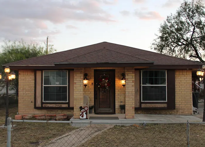 Spacious 4Br 3Baths Near Airport And La Plaza Mall
