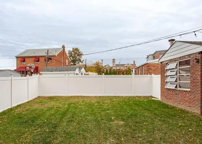 Elegant Spacious Retreat Perfect For Families