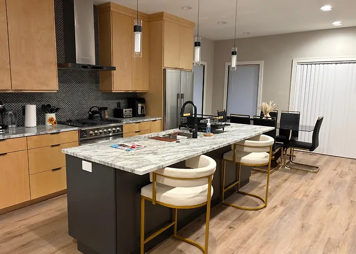 1St Luxury Residential Elevator Rooftop Deck