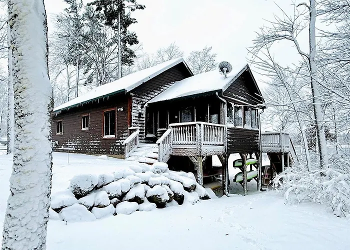 Cozy Lakefront Retreat With Game Room, Outdoor Living And Dock In Wisconsin