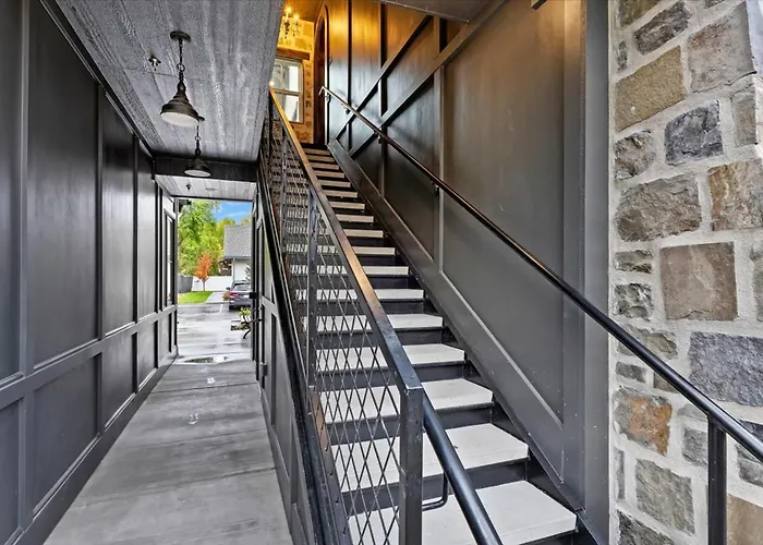The Owl Room - Stylish Loft In The Heart Of Midway Near Park City Ski Resorts