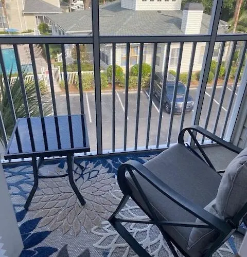 Coastal Condo With Pool, Minutes From Beach