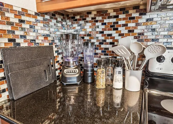 The Zircon 2Bd Unique Style In The Heart Of Fortworth