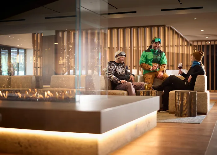 Hotel Alpenrock Breckenridge, Curio Collection By Hilton