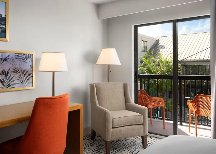 Doubletree By Hilton Gainesville