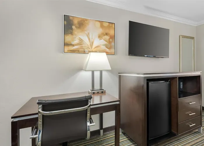 Best Western Courtesy Hotel - Anaheim Resort Amusement Park
