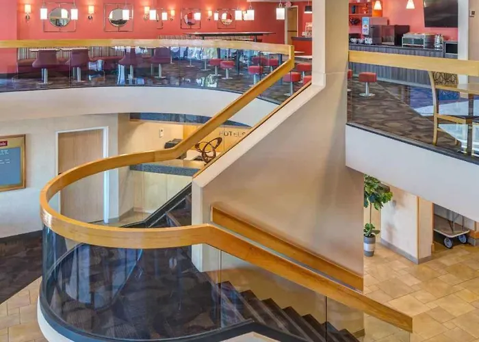 Livinn Hotel Cincinnati North/ Sharonville