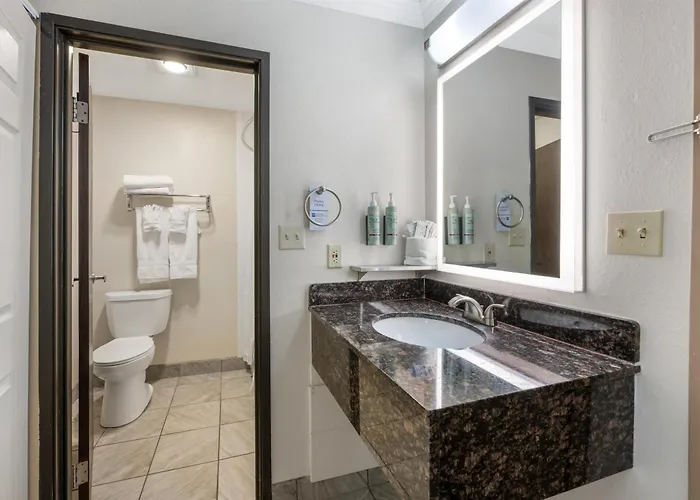 Best Western Airport Albuquerque Innsuites Hotel & Suites