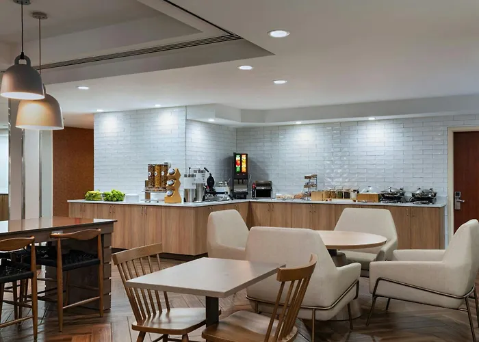 Fairfield By Marriott Medford Long Island