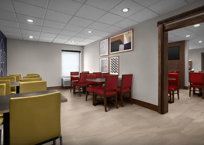 Holiday Inn Express Washington Dc-Bw Parkway By Ihg