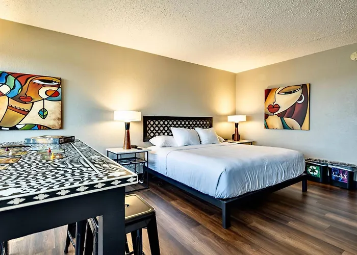 The Highlander Hotel, Ascend Hotel Collection