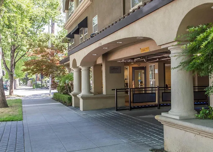 Inn Off Capitol Park, An Ascend Collection Hotel