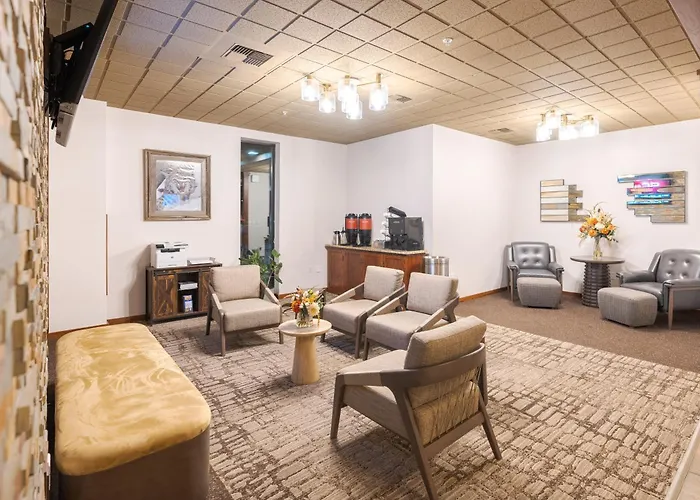 Best Western Plus Grantree Inn