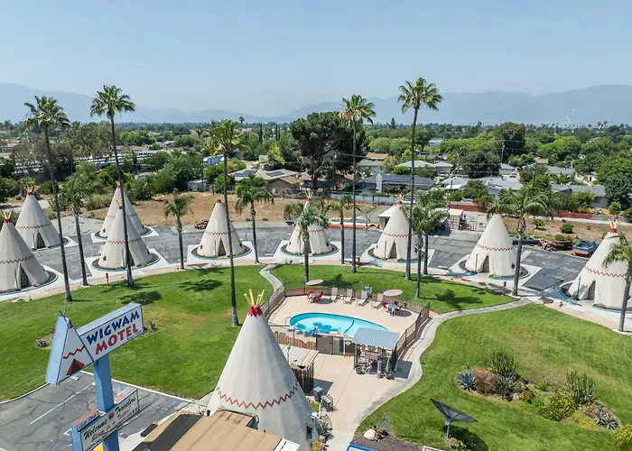 Wigwam Motel