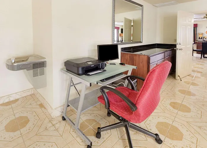 Quality Inn Del Rio