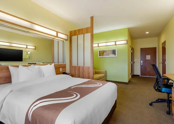 Quality Inn & Suites Lehigh Acres Fort Myers
