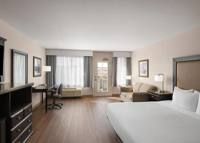 La Quinta By Wyndham Paso Robles