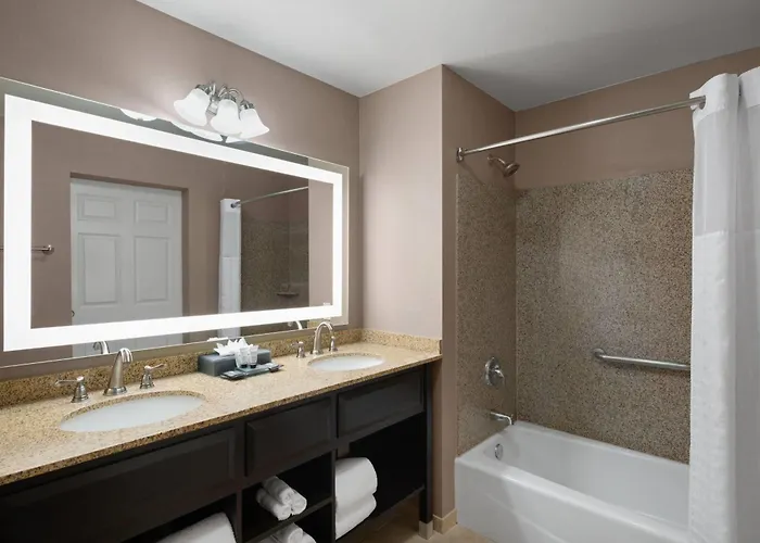 La Quinta By Wyndham Paso Robles