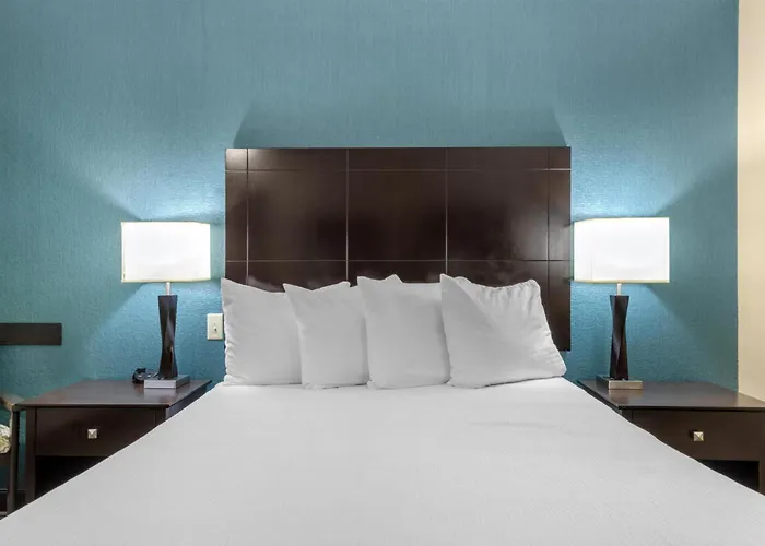 Best Western Long Beach Inn