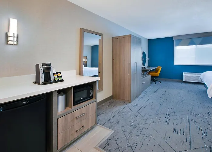 Holiday Inn Express Casper I-25 By Ihg