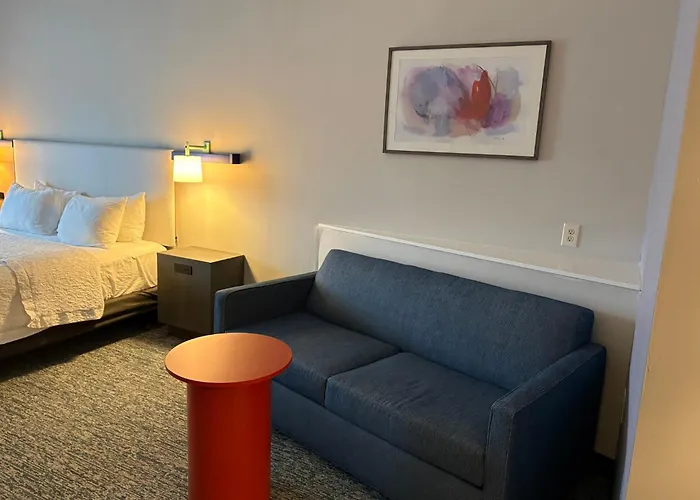 Garner Hotel Mahwah By Ihg