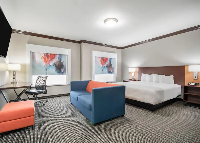 Hawthorn Suites By Wyndham Lubbock