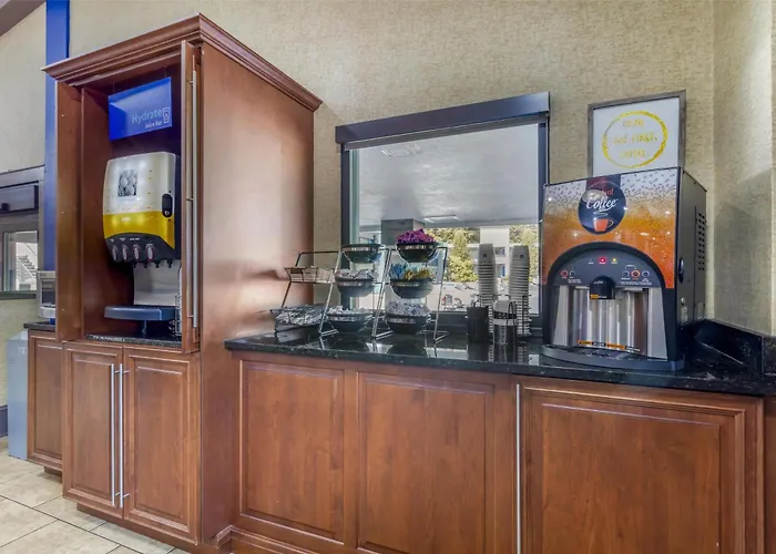 Best Western Asheville-Blue Ridge Parkway