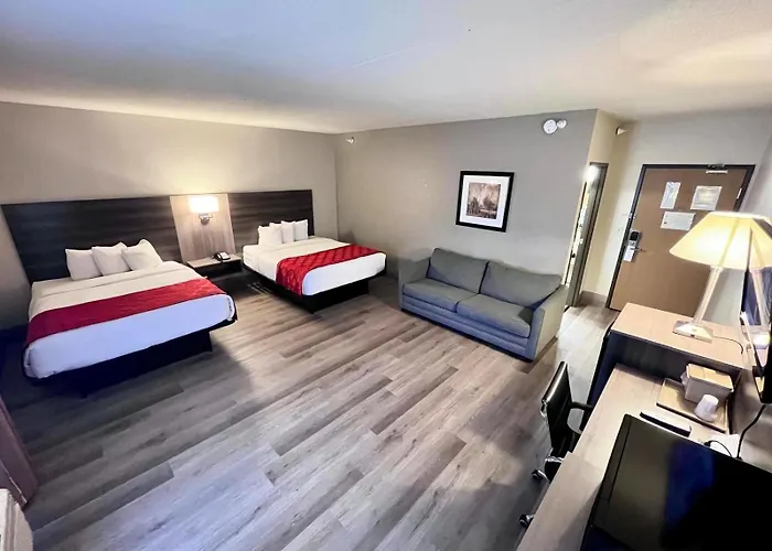 Ramada By Wyndham Platte City Kci Airport