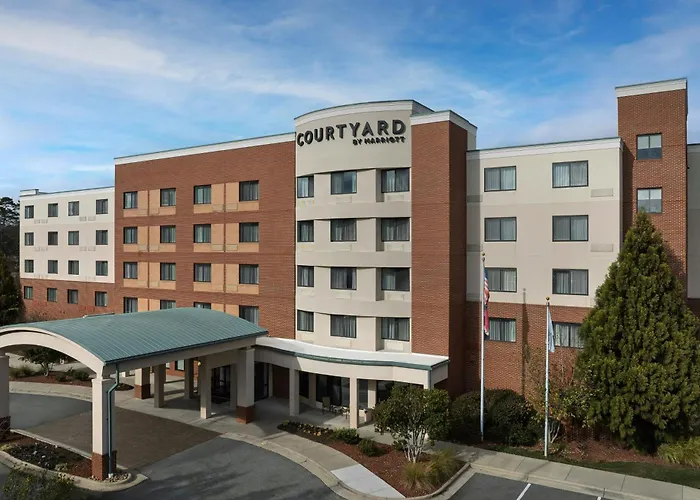 Courtyard Greensboro Airport