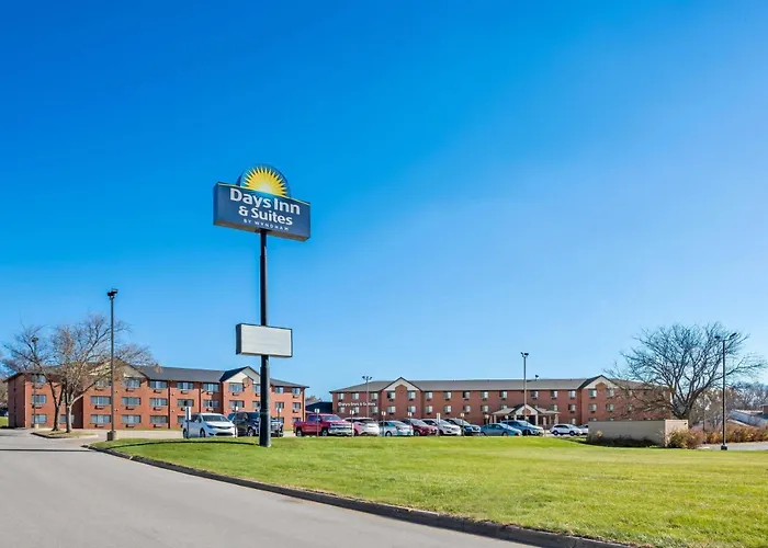 Days Inn & Suites By Wyndham Des Moines Airport