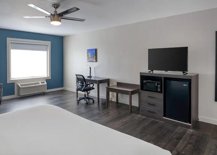 Hom Hotel Gainesville, Surestay Collection By Best Western