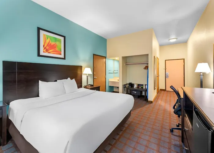 Red Lion Inn & Suites Blue Springs