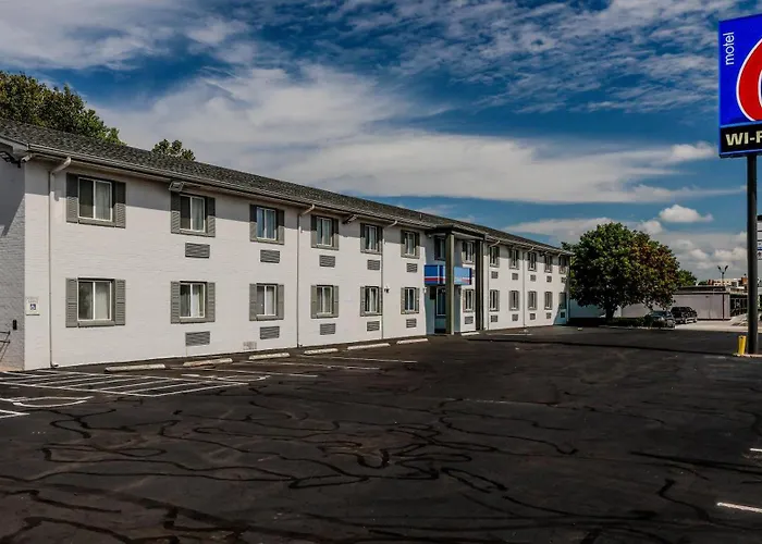 Motel 6-Wichita, Ks