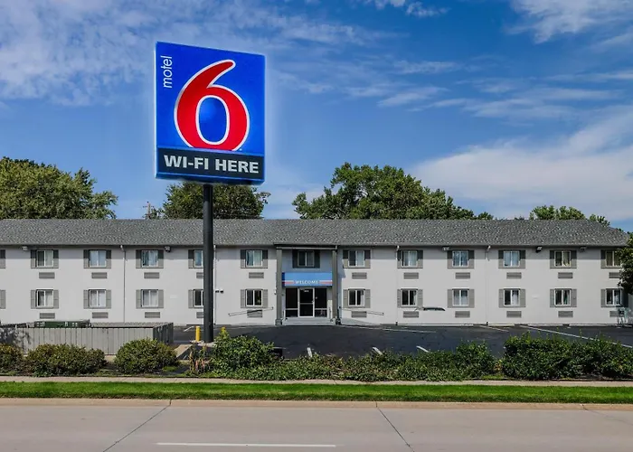 Motel 6-Wichita, Ks