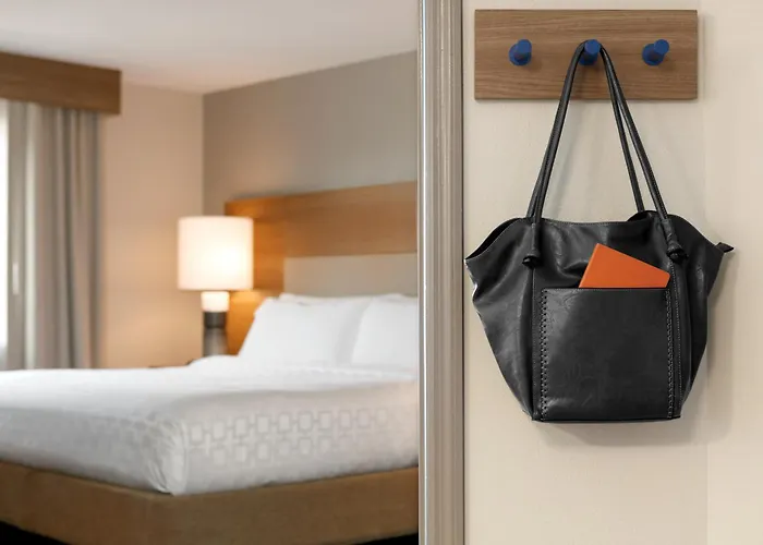 Candlewood Suites Houston Space Center - Webster