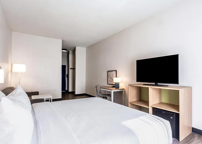 Spark By Hilton La Grange