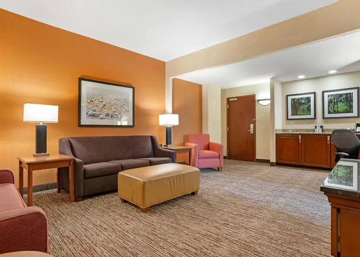 Drury Inn & Suites Baton Rouge