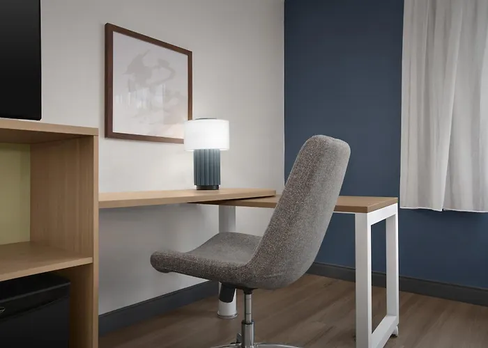 Spark By Hilton Lakewood Denver Southwest