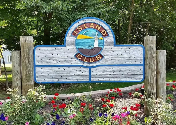 Island Club Rentals