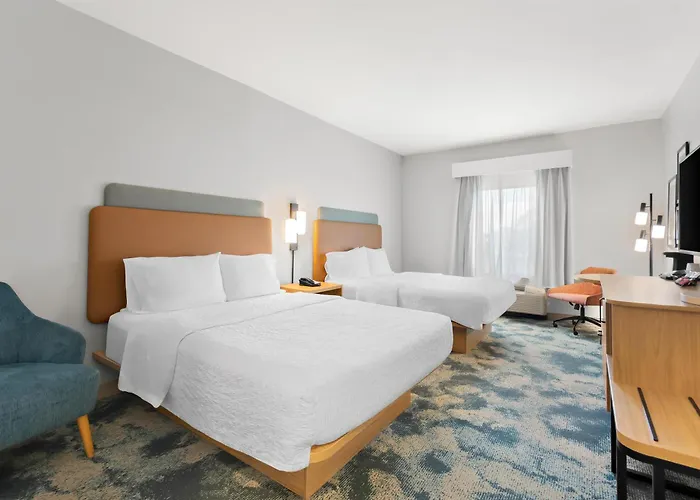 Hampton Inn & Suites Pensacola/I-10 Pine Forest Road