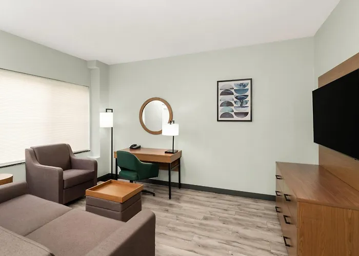 Wingate Suites By Wyndham Mansfield Ontario